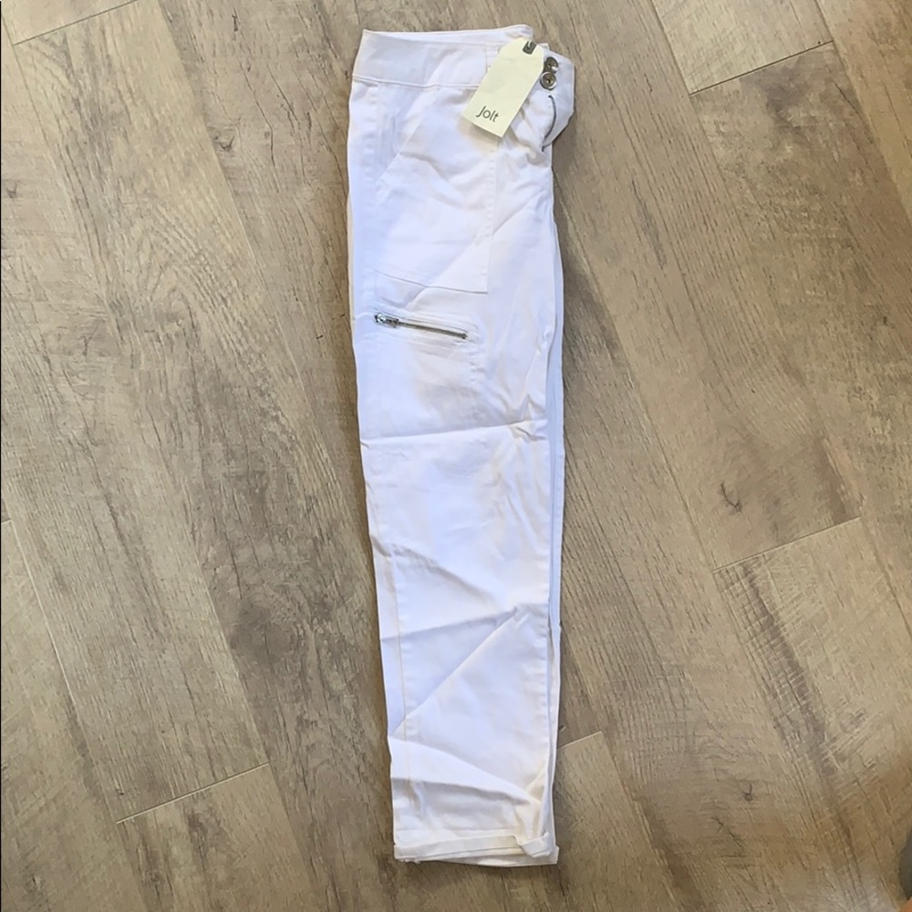 NWT Jolt White Skinny Crop Capris